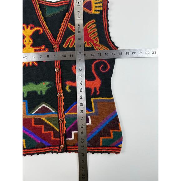 Handmade Andean Alpaca Wool Folk Art Vest | Peru/ Bolivia | Vintage Tribal Knit - Picture 6 of 8